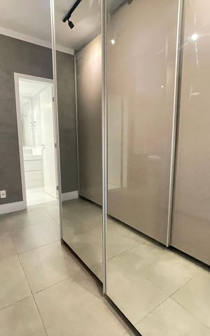 Apartamento à venda com 171m², 4 quartos e 3 vagas Apartamento à venda com 171m², 4 quartos e 3 vagasSuíte 1