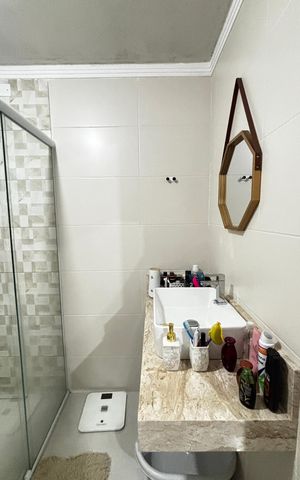 Casa à venda com 175m², 2 quartos e 1 vaga Casa à venda com 175m², 2 quartos e 1 vagaBanheiro da Suíte