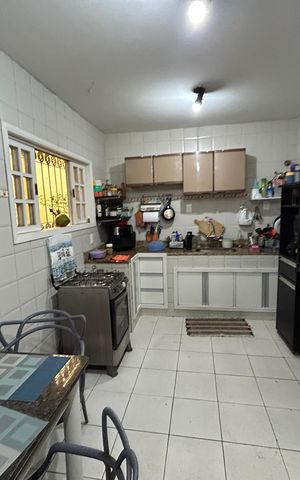Casa para alugar com 181m², 4 quartos e 1 vagaCozinha