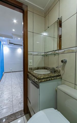 Apartamento para alugar com 48m², 2 quartos e 1 vaga Apartamento para alugar com 48m², 2 quartos e 1 vagaBanheiro