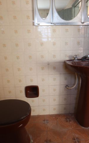 Casa à venda com 150m², 3 quartos e 1 vagaBanheiro 1