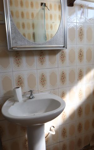Casa à venda com 150m², 3 quartos e 1 vagaBanheiro 2