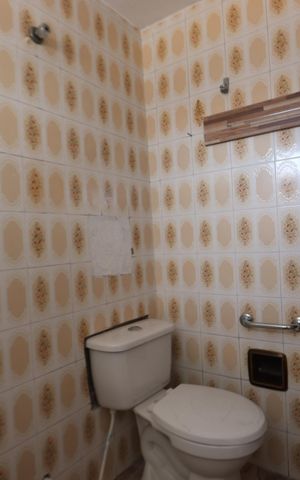 Casa à venda com 150m², 3 quartos e 1 vagaBanheiro 2