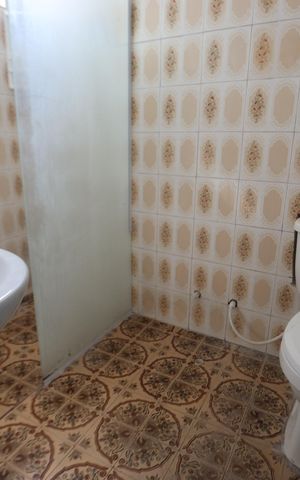 Casa à venda com 150m², 3 quartos e 1 vagaBanheiro 2