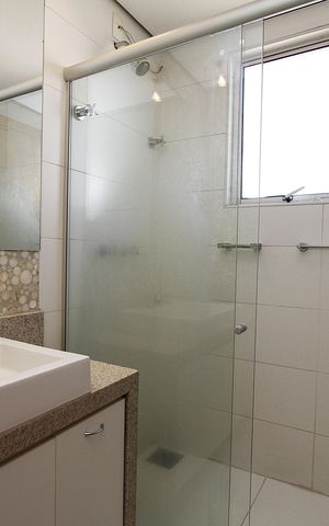 Apartamento à venda com 276m², 4 quartos e 4 vagasBanheiro do Quarto 4