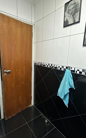 Apartamento para alugar com 72m², 2 quartos e 1 vaga Apartamento para alugar com 72m², 2 quartos e 1 vagaBanheiro 1
