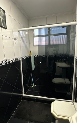 Apartamento para alugar com 72m², 2 quartos e 1 vaga Apartamento para alugar com 72m², 2 quartos e 1 vagaBanheiro 1