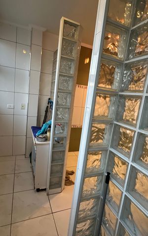 Apartamento para alugar com 72m², 2 quartos e 1 vaga Apartamento para alugar com 72m², 2 quartos e 1 vagaCozinha e Área de Serviço