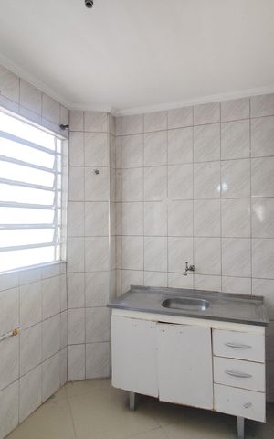 Apartamento à venda com 64m², 2 quartos e sem vaga Apartamento à venda com 64m², 2 quartos e sem vagaCozinha