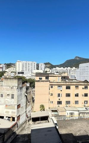 Apartamento para alugar com 61m², 2 quartos e 1 vaga Apartamento para alugar com 61m², 2 quartos e 1 vagaVista