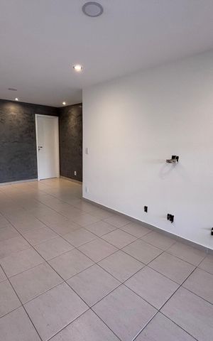 Apartamento à venda com 123m², 4 quartos e 3 vagas Apartamento à venda com 123m², 4 quartos e 3 vagasSala