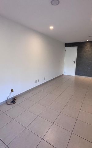 Apartamento à venda com 123m², 4 quartos e 3 vagas Apartamento à venda com 123m², 4 quartos e 3 vagasSala