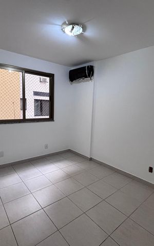 Apartamento à venda com 123m², 4 quartos e 3 vagas Apartamento à venda com 123m², 4 quartos e 3 vagasQuarto 3