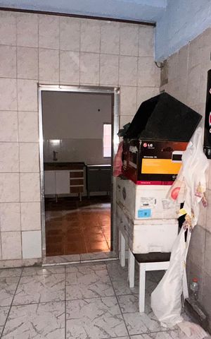 Casa para alugar com 80m², 2 quartos e sem vaga