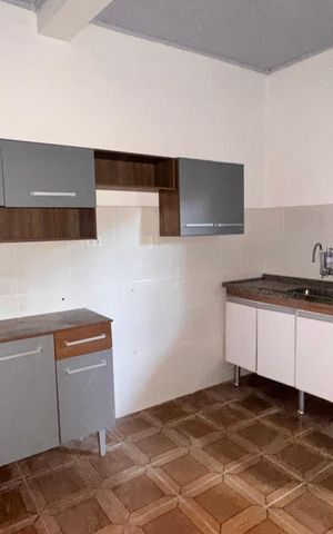 Casa para alugar com 80m², 2 quartos e sem vaga