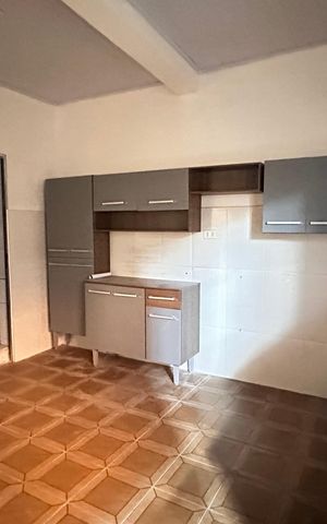 Casa para alugar com 80m², 2 quartos e sem vaga