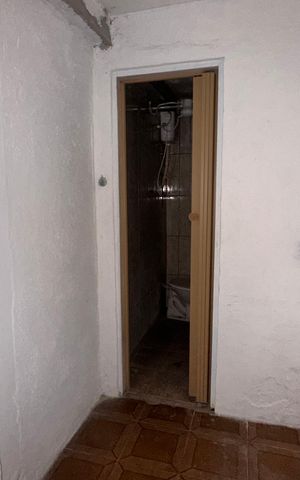Casa para alugar com 80m², 2 quartos e sem vaga