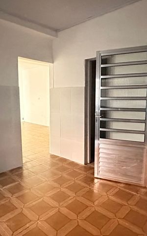 Casa para alugar com 80m², 2 quartos e sem vaga