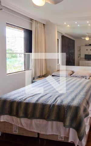 Apartamento para alugar com 90m², 3 quartos e 2 vagas Apartamento para alugar com 90m², 3 quartos e 2 vagasSuíte