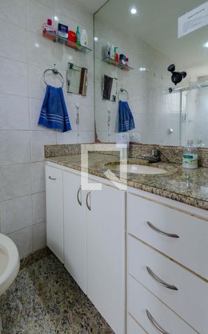 Apartamento para alugar com 90m², 3 quartos e 2 vagas Apartamento para alugar com 90m², 3 quartos e 2 vagasBanheiro da Suíte
