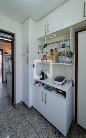 Apartamento para alugar com 90m², 3 quartos e 2 vagas Apartamento para alugar com 90m², 3 quartos e 2 vagasÁrea de Serviço