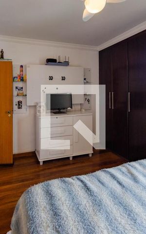 Apartamento para alugar com 90m², 3 quartos e 2 vagas Apartamento para alugar com 90m², 3 quartos e 2 vagasSuíte