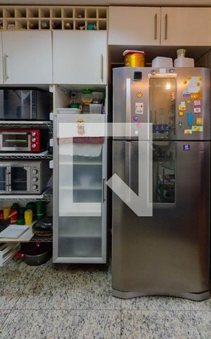 Apartamento para alugar com 90m², 3 quartos e 2 vagas Apartamento para alugar com 90m², 3 quartos e 2 vagasCozinha