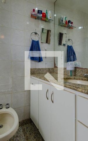Apartamento para alugar com 90m², 3 quartos e 2 vagas Apartamento para alugar com 90m², 3 quartos e 2 vagasBanheiro da Suíte
