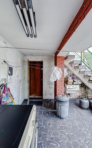 Casa à venda com 275m², 3 quartos e 2 vagasÁrea de Serviço