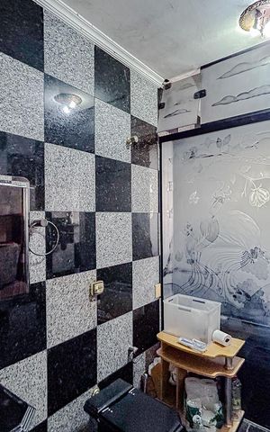 Casa à venda com 275m², 3 quartos e 2 vagasBanheiro