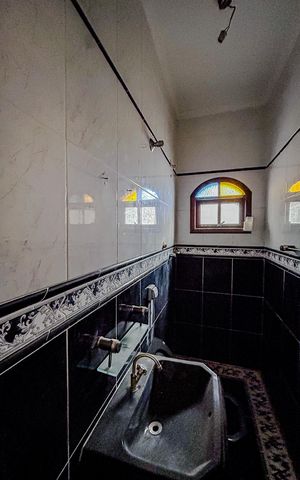 Casa à venda com 275m², 3 quartos e 2 vagasCasa 2
