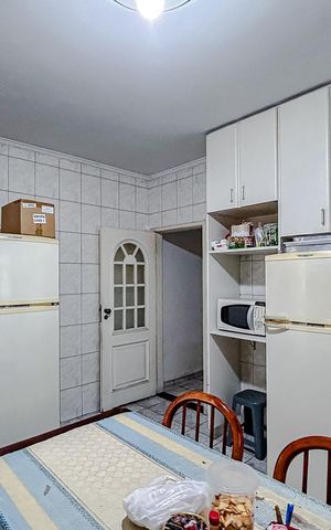 Casa à venda com 275m², 3 quartos e 2 vagasCozinha