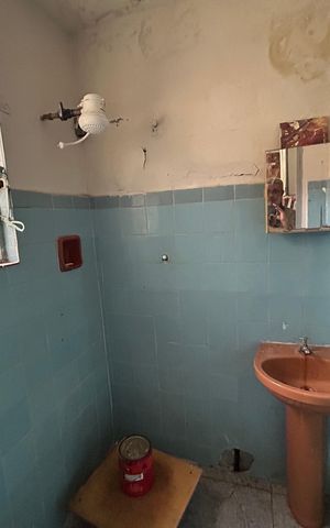Casa à venda com 780m², 4 quartos e 2 vagasBanheiro do Quarto 4 - Anexo