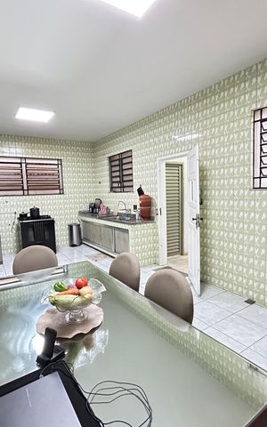 Casa à venda com 780m², 4 quartos e 2 vagasCozinha