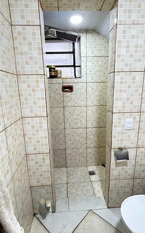 Casa à venda com 780m², 4 quartos e 2 vagasBanheiro 2