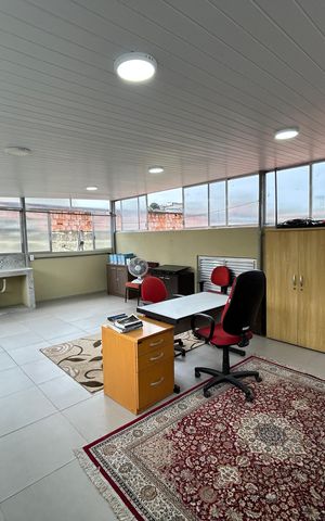 Casa à venda com 780m², 4 quartos e 2 vagasTerraço
