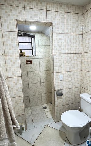 Casa à venda com 780m², 4 quartos e 2 vagasBanheiro 2