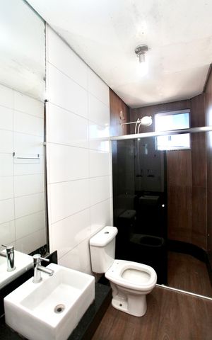 Casa para alugar com 92m², 3 quartos e sem vaga Casa para alugar com 92m², 3 quartos e sem vagaBanheiro da Suíte