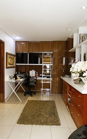 Apartamento à venda com 245m², 3 quartos e 3 vagasCobertura
