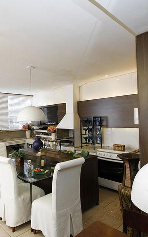 Apartamento à venda com 245m², 3 quartos e 3 vagasCobertura