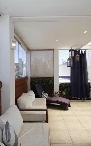 Apartamento à venda com 245m², 3 quartos e 3 vagasCobertura