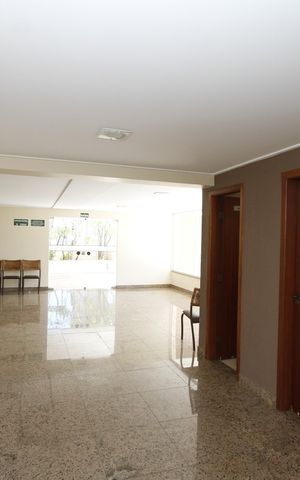 Apartamento à venda com 245m², 3 quartos e 3 vagasÁrea comum - Salão de festas