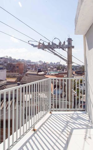 Casa para alugar com 45m², 2 quartos e sem vagaVaranda