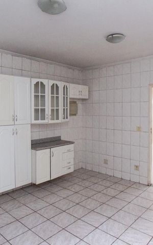 Casa para alugar com 150m², 1 quarto e 1 vaga Casa para alugar com 150m², 1 quarto e 1 vagaCozinha