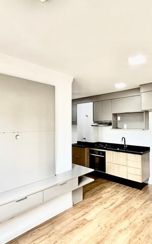 Apartamento à venda com 40m², 2 quartos e 1 vaga Apartamento à venda com 40m², 2 quartos e 1 vagaSala