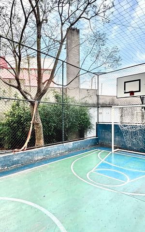 Apartamento à venda com 40m², 2 quartos e 1 vaga Apartamento à venda com 40m², 2 quartos e 1 vagaQuadra