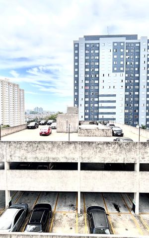 Apartamento à venda com 40m², 2 quartos e 1 vaga Apartamento à venda com 40m², 2 quartos e 1 vagaVista da sala