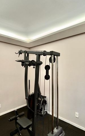 Apartamento à venda com 40m², 2 quartos e 1 vaga Apartamento à venda com 40m², 2 quartos e 1 vagaAcademia