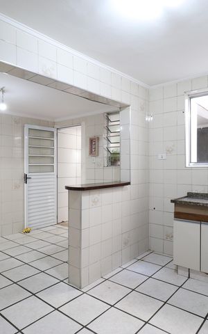 Casa à venda com 75m², 2 quartos e sem vagaCozinha 