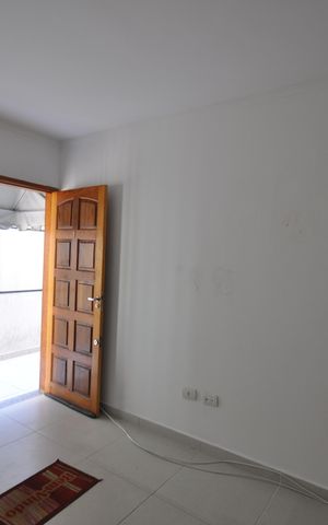 Casa de condomínio à venda com 60m², 2 quartos e 1 vagaSala